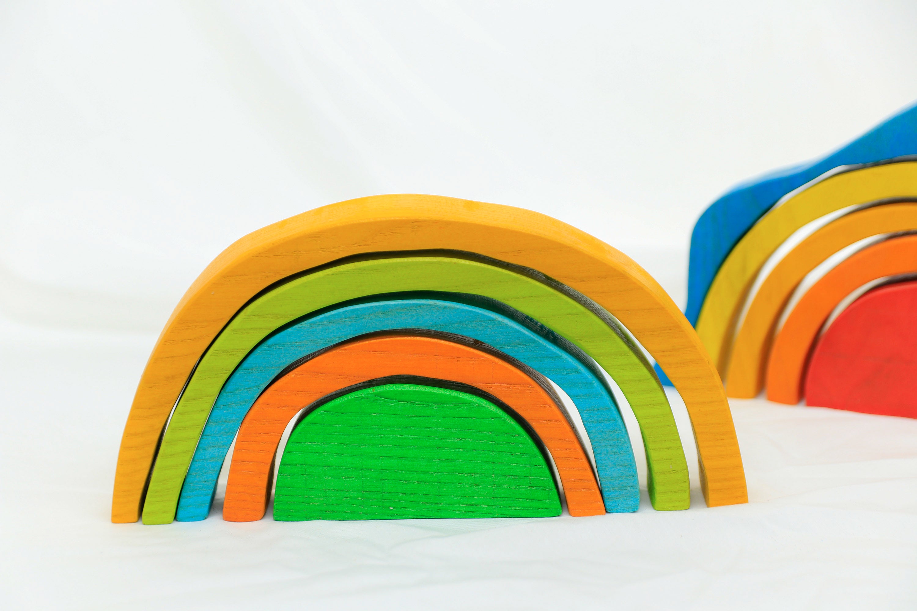 Rainbow stacking set